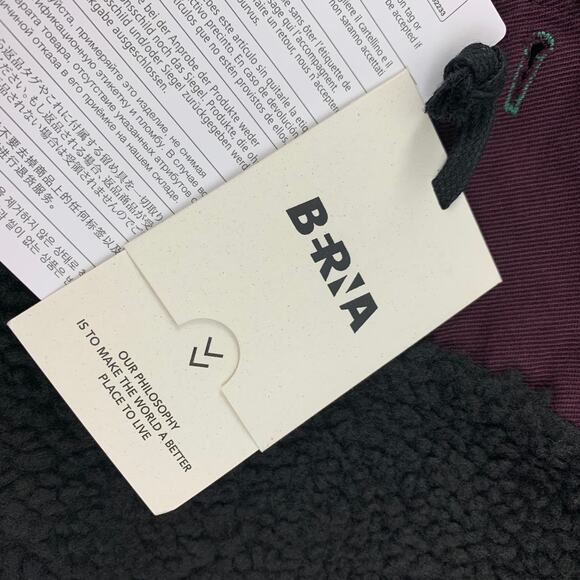 BERNA Size M Burgundy Cotton Patch Pocket Vest - Picture 7 of 7